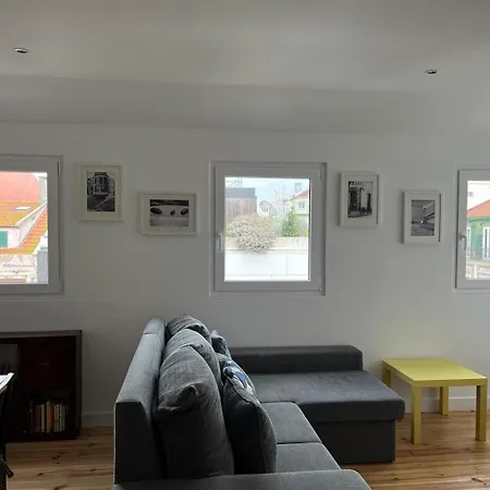 Apartamento Feels Like Campo De Ourique Place With Terrace Lisboa